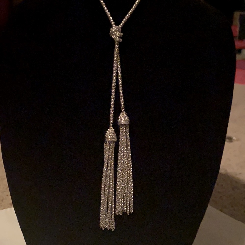 Kendra Scott rope tassel style necklace